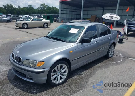 2003 BMW 330Xi из США, поврежденный, VIN WBAEW53423PN31175